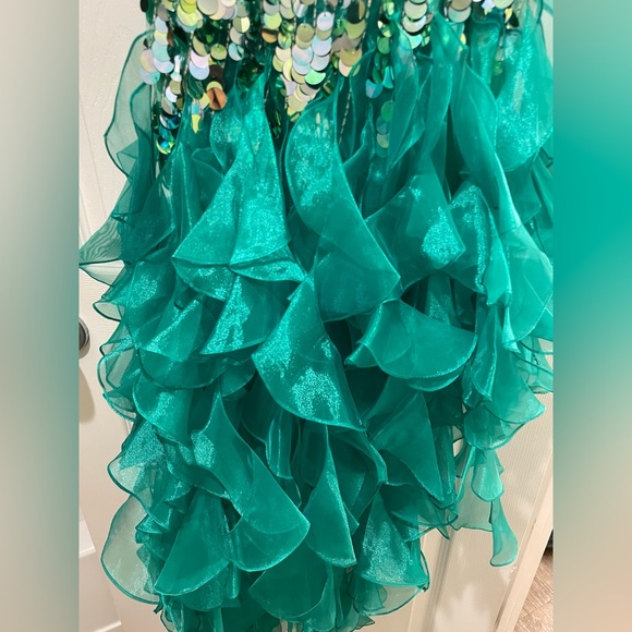 Sherri Hill sequins green mermaid dress - Picture 4 of 7
